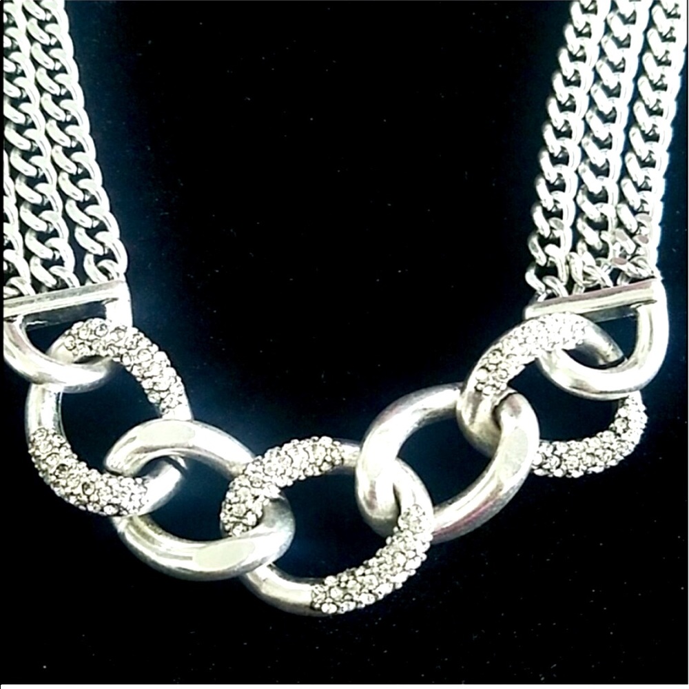 ❤️FIRM❤️. Premier Designs 18” Silver Link Necklace - Picture 3 of 6